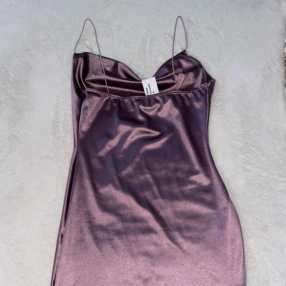 NWT Tresser Mini Bodycon Dress Spaghetti Straps Metallic Purple - Picture 4 of 5